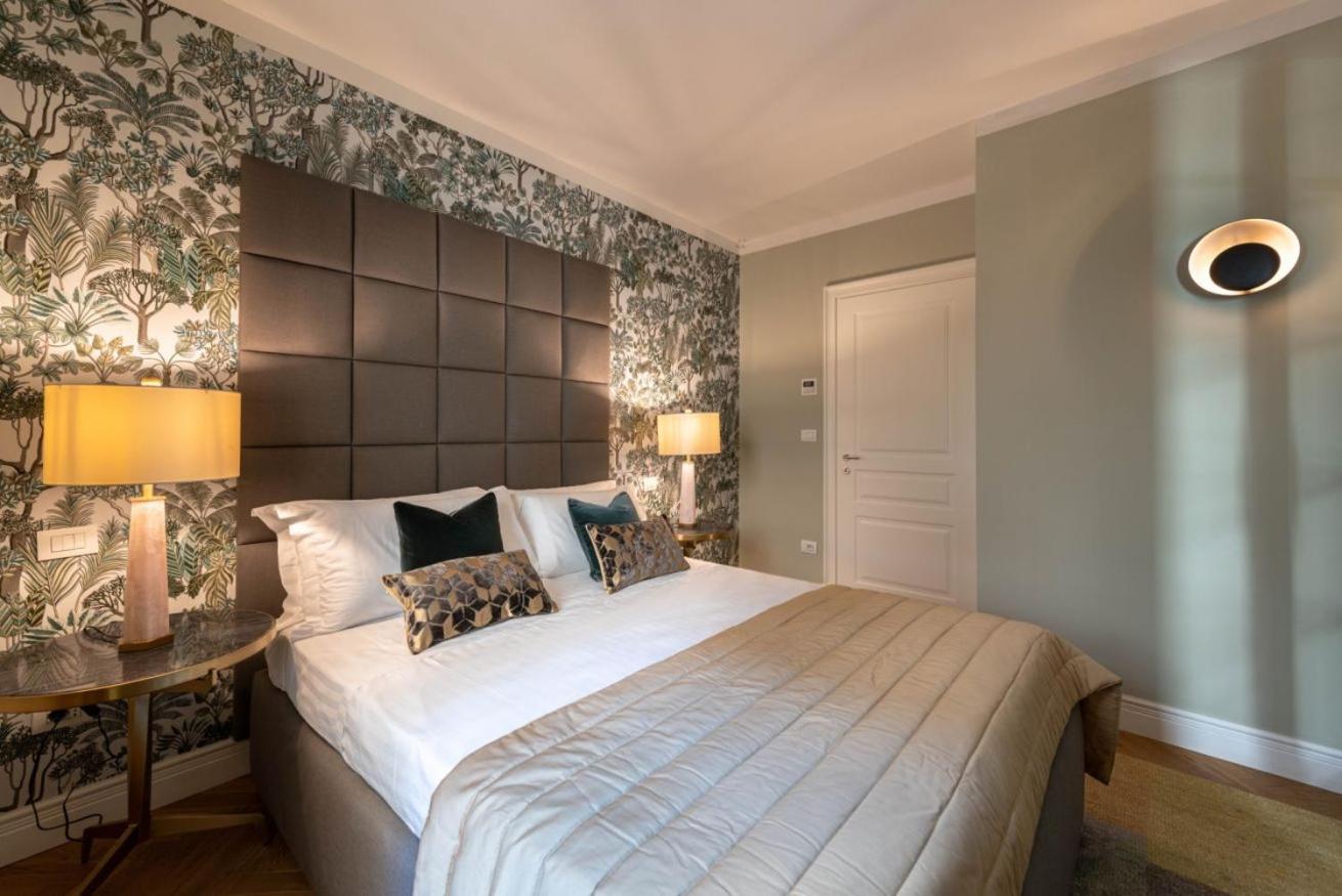 Duomo Penthouse Luxury In By Palazzo Pazzi Vitali