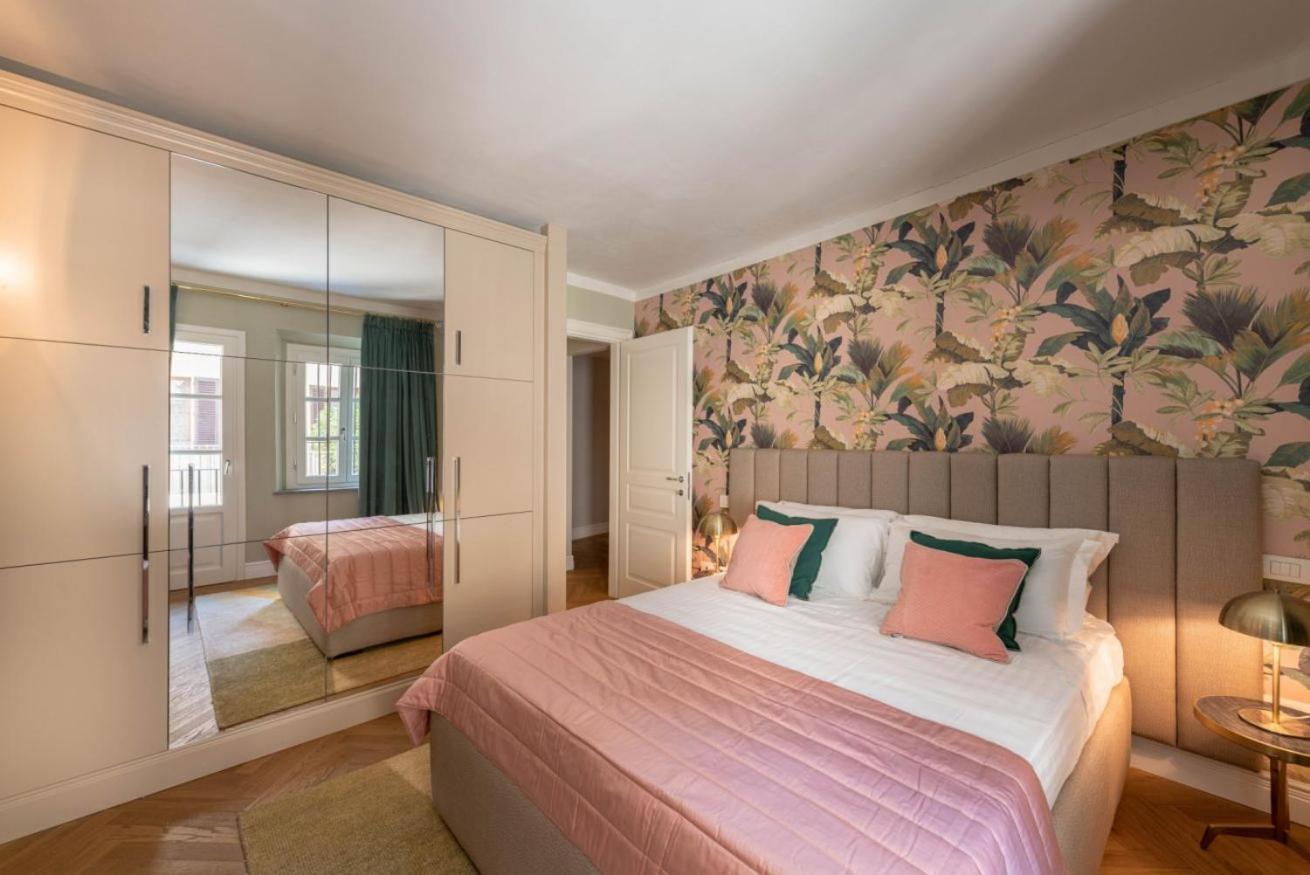 Apartamento Duomo Penthouse Luxury In By Palazzo Pazzi Vitali *