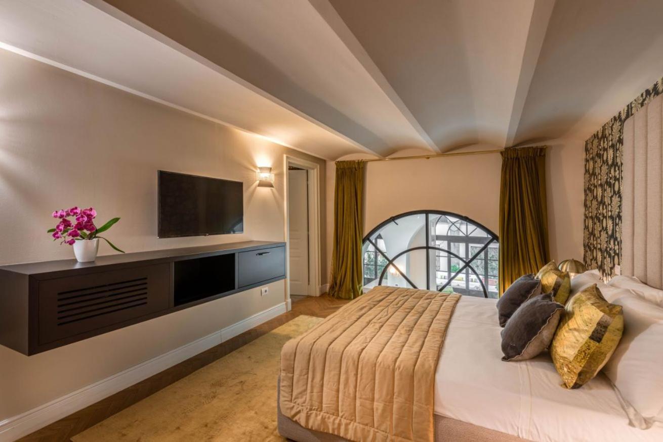 Duomo Penthouse Luxury In By Palazzo Pazzi Vitali Apartamento Florencia